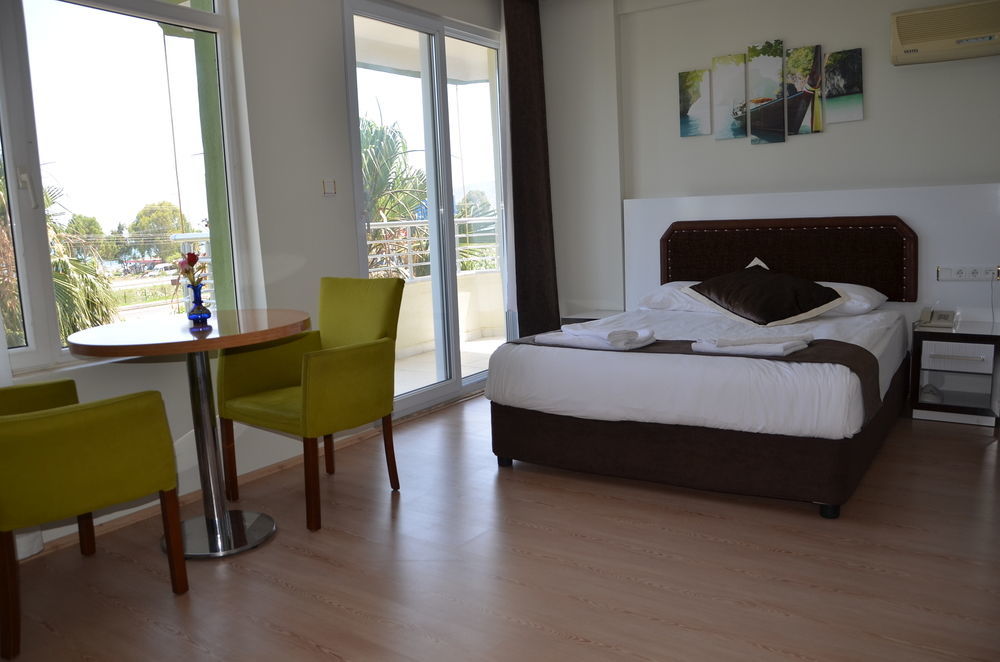 Hotel Simsek Finike Kültér fotó